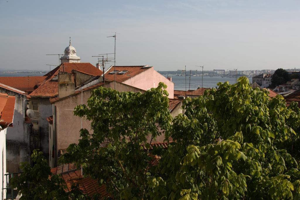 Se De Lisboa III Apartment Exterior photo